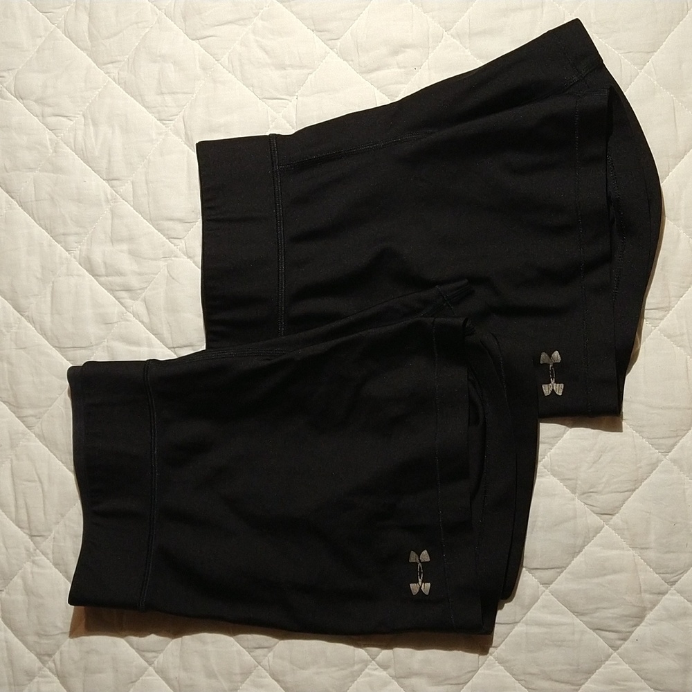 {2 Pairs} Under Armour Heatgear shorts